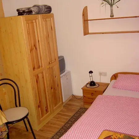 بيت ضيافة Ubernachtungen Familie Reichelt Borsdorf